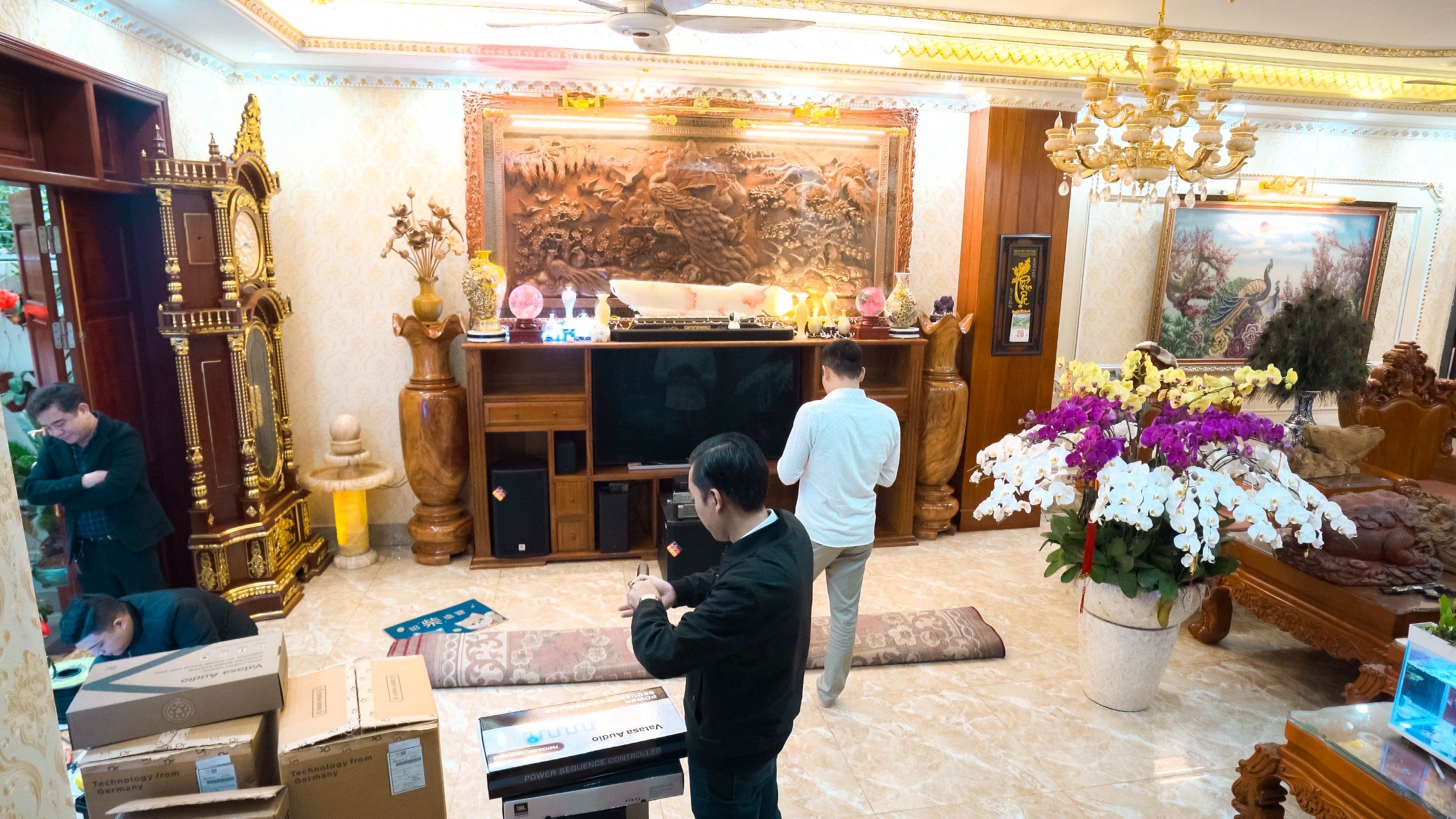 Khách hàng Minh Khôi đánh giá về sản phẩm Dàn karaoke Paramax TT278: (Paramax D88 Luxury, Vatasa Bla600 New)